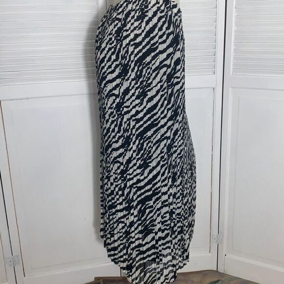 Vintage Zebra Sheer Chiffon Crinkle Pleated Layered Midi Skirt - Picture 7 of 14
